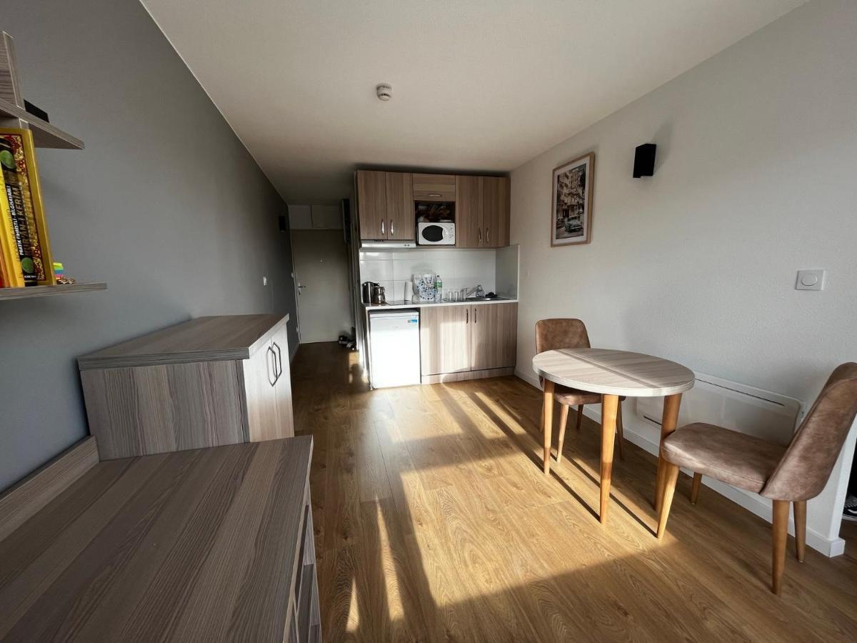 Kosy Appart'Hotels - La Maison Des Chercheurs Vandoeuvre-lès-Nancy Zewnętrze zdjęcie